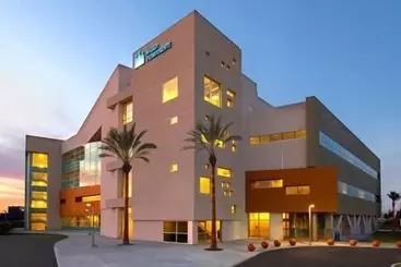 בית מלון כפרי Studio Inn & Suites At Promenade Downey