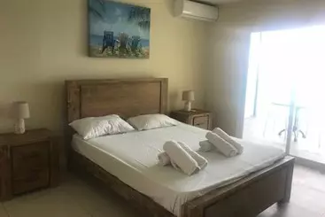 Blue View Apartments