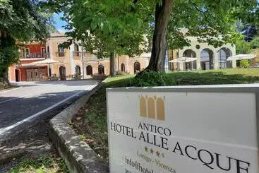 Szálloda Alle Acque