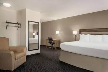 Отель Baymont By Wyndham Rawlins