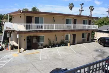 Отель Express Inn