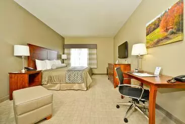 Green Mill Village Hotel & Suites, Bw Signature Collection