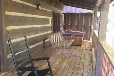 Отель Dancing Bear Lodge