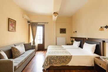 Отель Dimosthenis Traditional Guesthouse