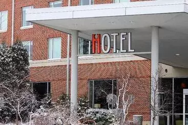 I Hotel And Conference Center   Champaign