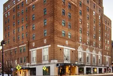 Grand Eastonian Hotel & Suites Easton