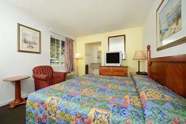 Отель Rodeway Inn