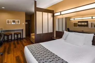 Surestay Plus Hotel By Best Western Buckhannon