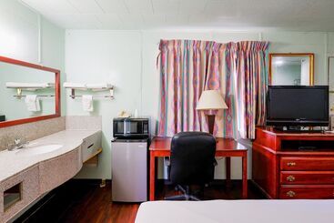 Отель Route 66 Inn Of Santa Rosa, Nm