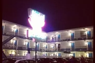 Bird Of Paradise Motel