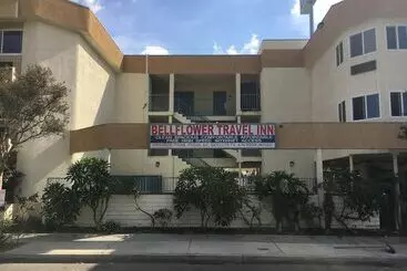 호텔 Bellflower Travel Inn