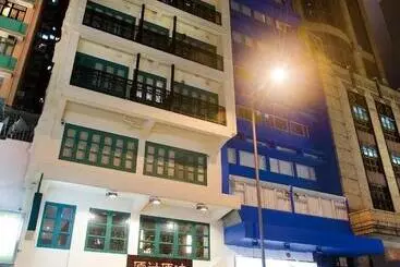 هتل Mingle By The Park