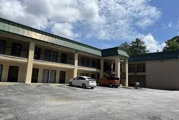 Motell Royal Inn & Suite