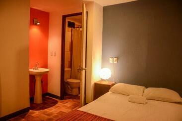 膳宿费 Hostel Esperanza