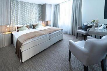 Отель Bernstein Salzlandcenter