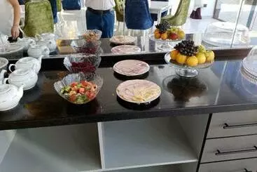 Hotel Grand Sarbon
