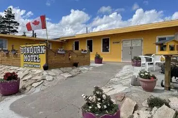 Dundurn Motel