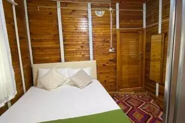 هتل آپارتمان Türkmen Apart