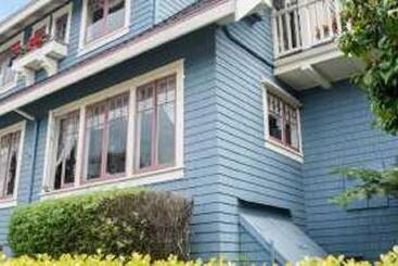 Bed and Breakfast The Old St Angela Inn