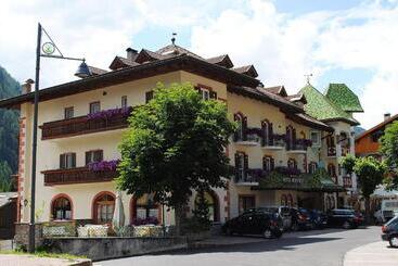 酒店 Albergo Bernard