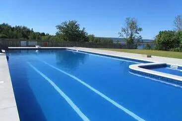 Hotel Harbourview Inn