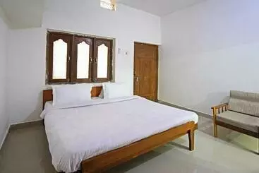 Pension Oyo 84274 Unity Home Stay