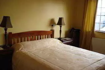 ベッドアンドブレックファースト Bed&Breakfast Avila