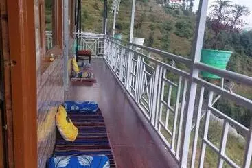 Bed and Breakfast Back Wood Stays Cheog