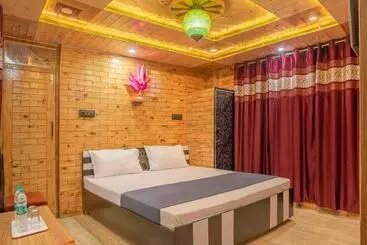 Bed & Breakfast Back Wood Stays Cheog