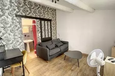 Bed and Breakfast Petit Cocon En Plein Centre Historique D Uzès Place Aux Herbes En Zone Piétonnière