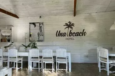 Una Beach Hotel & Olu Cafe