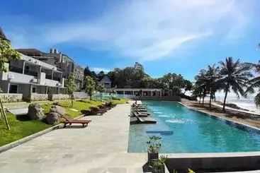 Maxonehotels @anyer