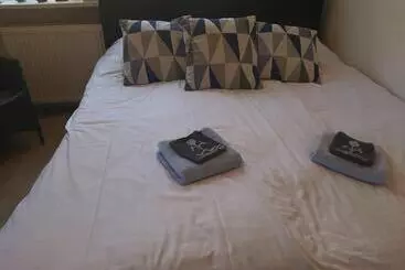 Bed and Breakfast Tuinhuis Duinroos Deluxe