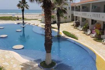 هتل Carasol Villas Y Suites Privadas