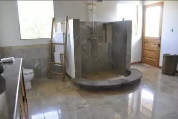 酒店 Santi Sari Boutique