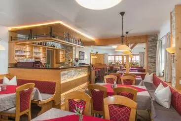 Hostel Gasthof Edelbrunn