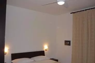 B&b Villa Ceccarini Fonte D Oro