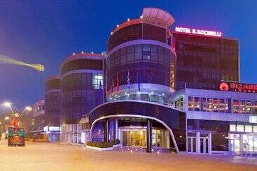 Отель Kocibelli Pool & Spa