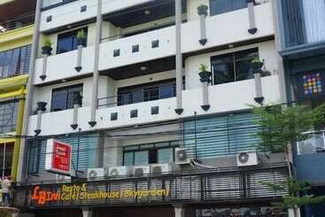 Otel Losari Beach Inn