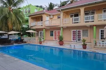 Bay Heights Bed And Breakfast