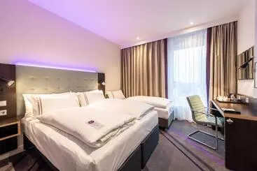 هتل Premier Inn Essen City Centre