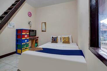 Otel Spot On 90917 Eco Tourism Geopark Padalarang Homestay