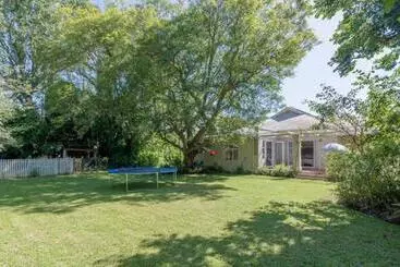 پانسیون Sarah S Place  Heatherlands,george