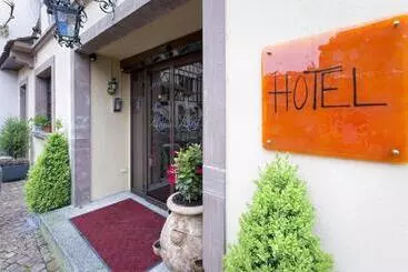 فندق Restaurant Le Cerf & Spa