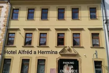 Hotel Alfréd A Hermína