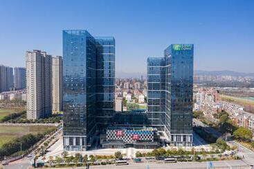 Hotell Holiday Inn Express Nanchang Riverside, An Ihg