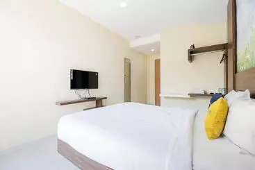 Pensió Urbanview Hotel Omah Anin Batu By Reddoorz