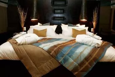 Hotel Moon Mountain Lodge