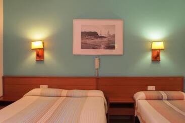 مسافرخانه El Castell