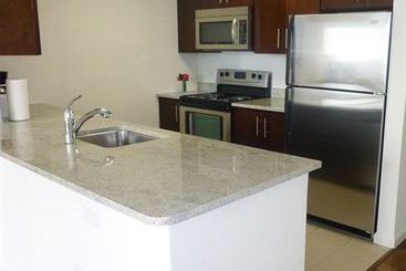 ホテル Churchill At 50 Columbus